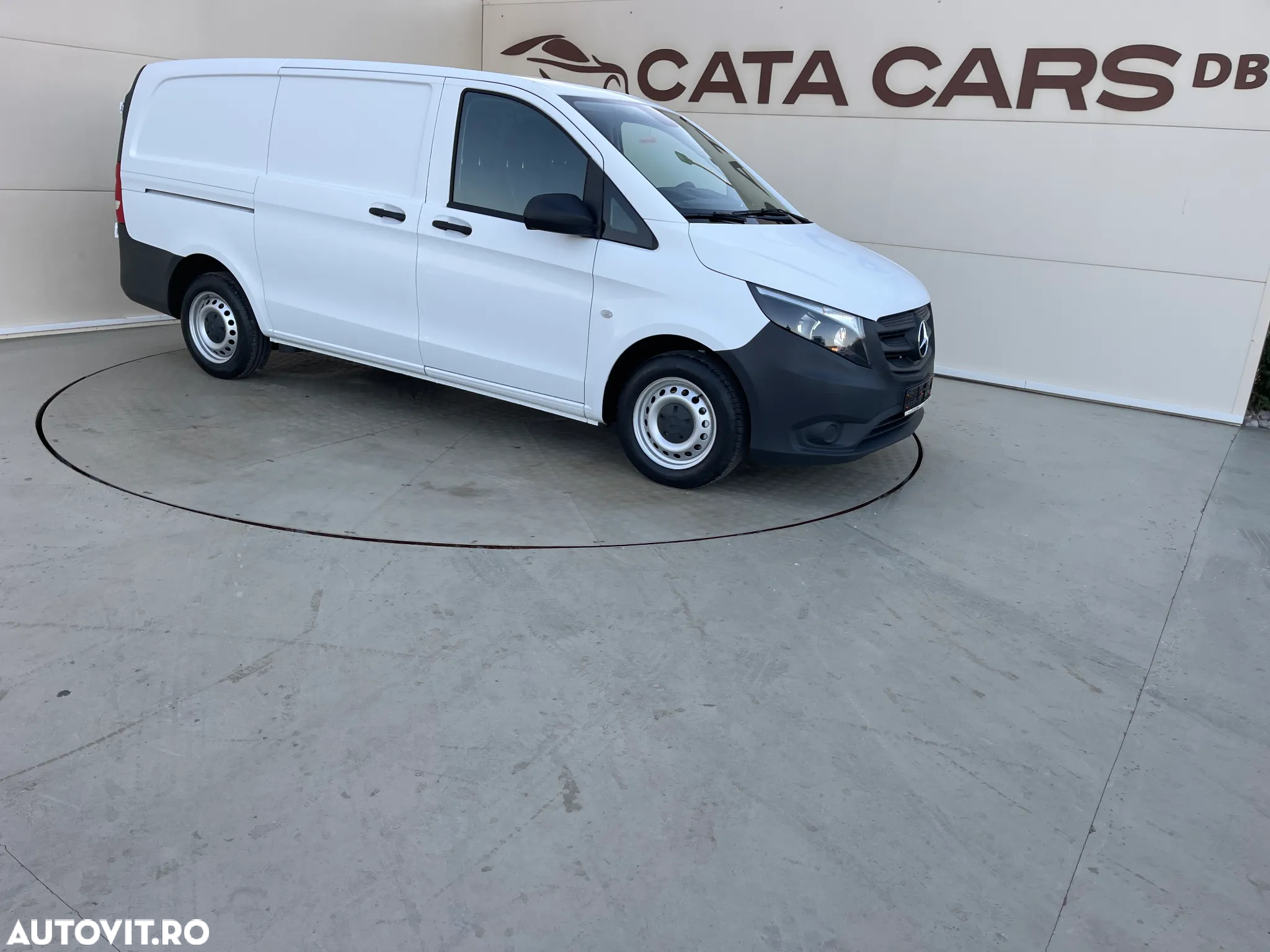 Mercedes-Benz Vito 111CDI LUNG USI SPATE - 20