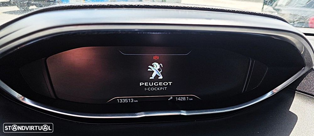 Peugeot 5008 1.5 BlueHDi GT Line EAT8 - 21