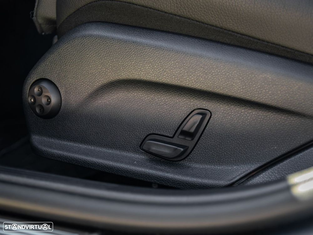 Mercedes-Benz E 300 de 9G-TRONIC AMG Line - 53