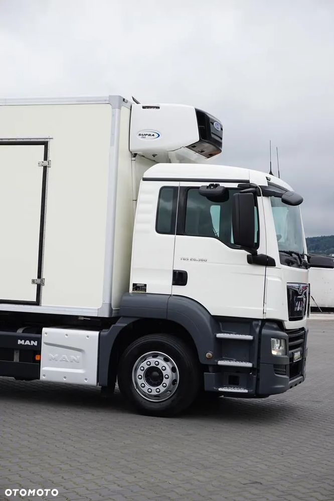 MAN TGS / 26.360 / EURO 6 / CHŁODNIA + WINDA / 20 PALET - 24