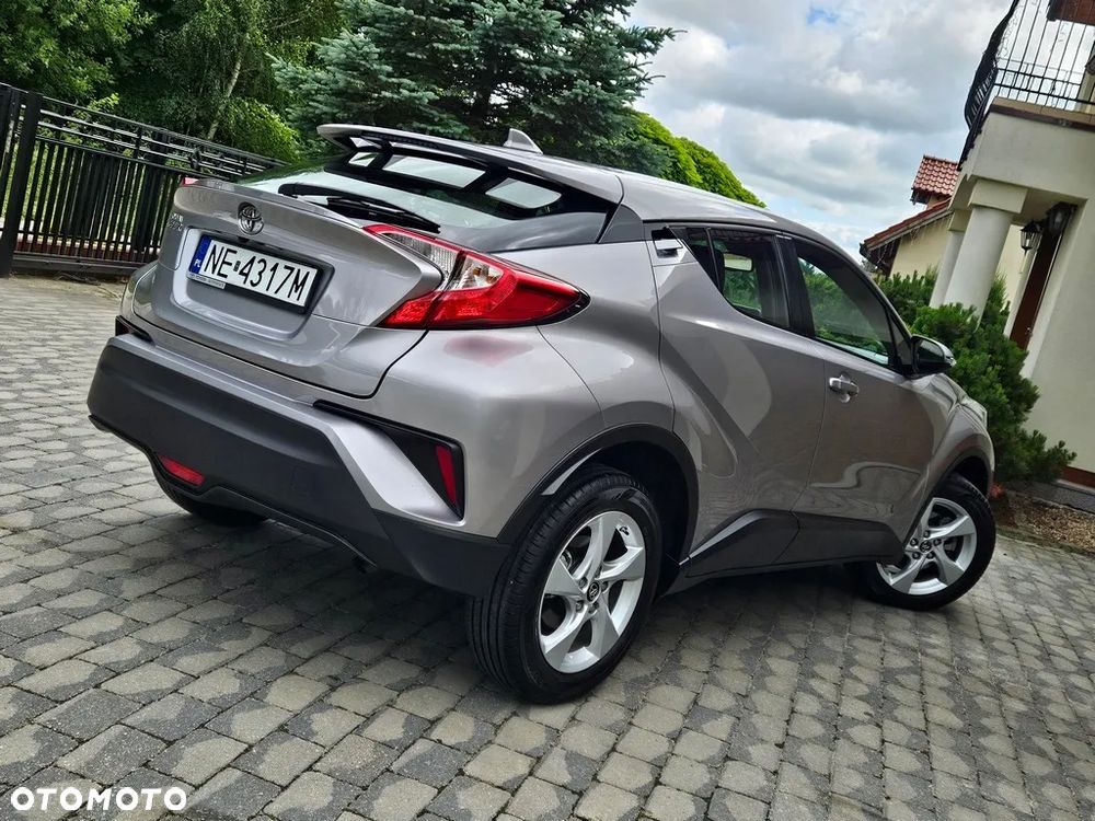 Toyota C-HR - 6