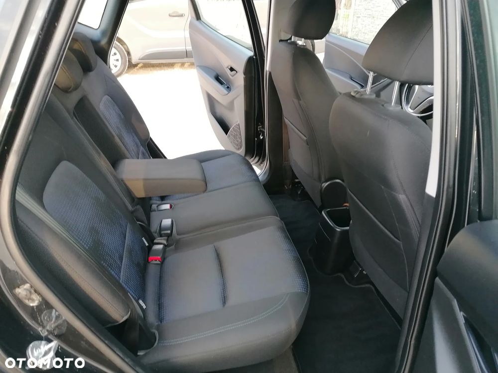 Hyundai ix20 1.4 Premium - 25