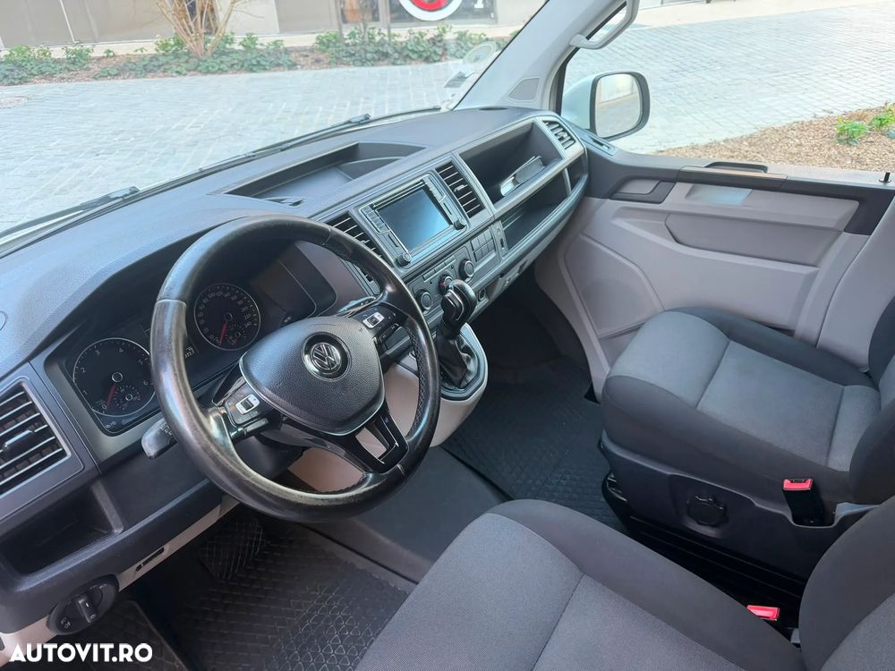 Volkswagen Transporter - 9