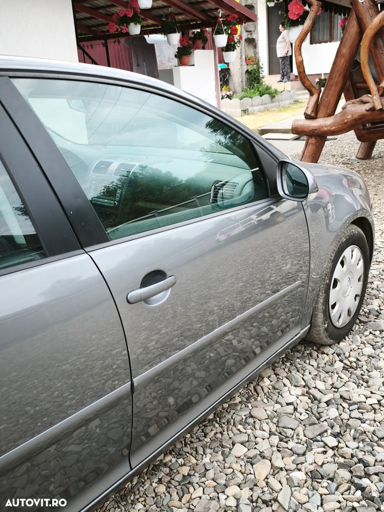 Volkswagen Golf 1.9 TDI Trendline - 9