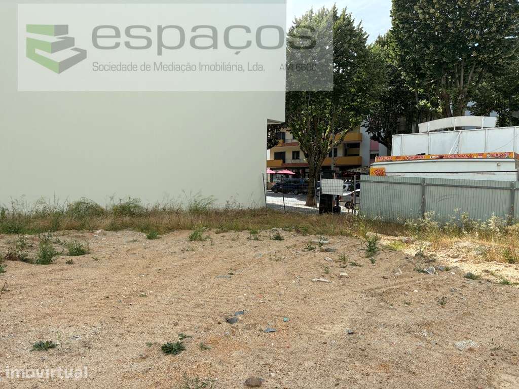 Lote de terreno para construção AV. da Liberdade - Grande imagem: 3/7