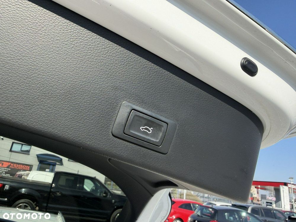 Audi A6 Allroad 3.0 TDI Quattro S tronic - 37