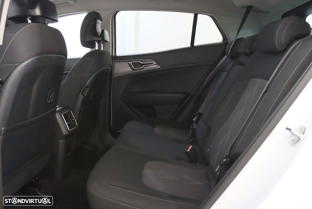 Kia Sportage 1.6 T-GDI Drive - 12