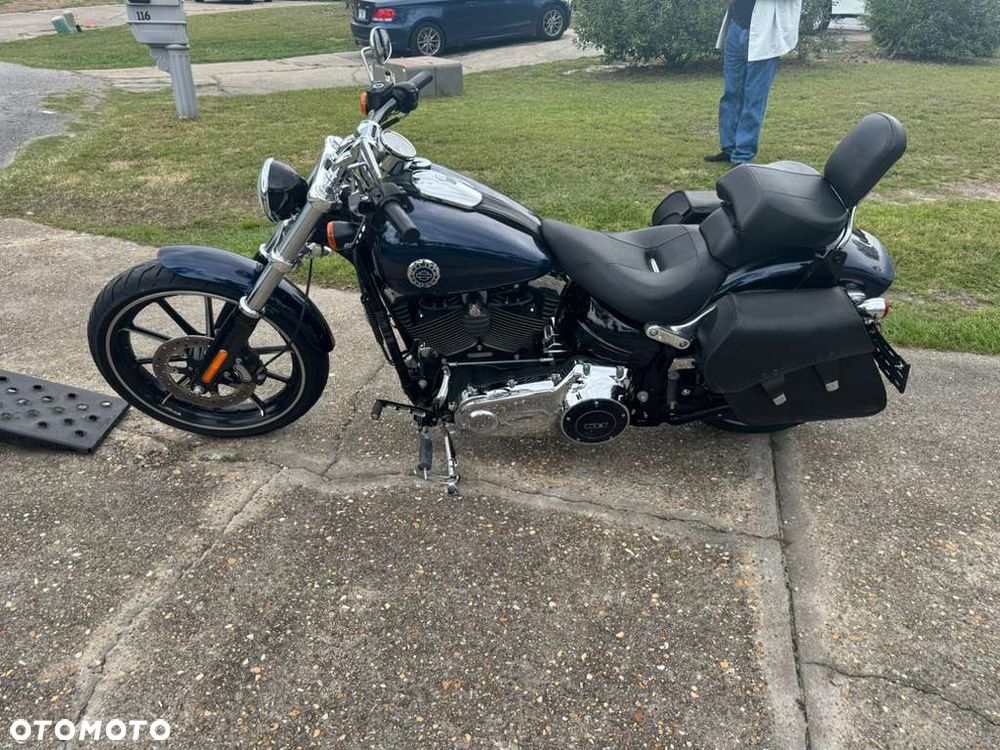 Harley-Davidson FXSB Breakout - 14