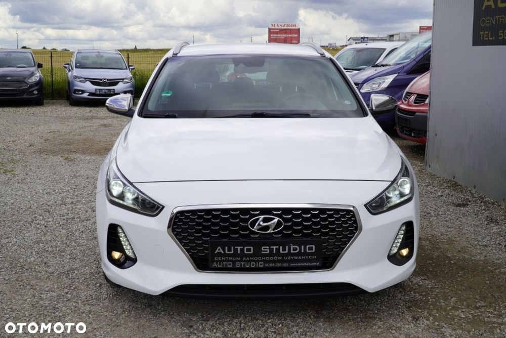 Hyundai i30 1.0 T-GDI Intro Edition - 30