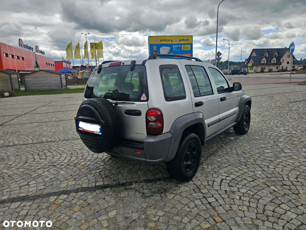 Jeep Cherokee 2.8 CRD Sport - 7