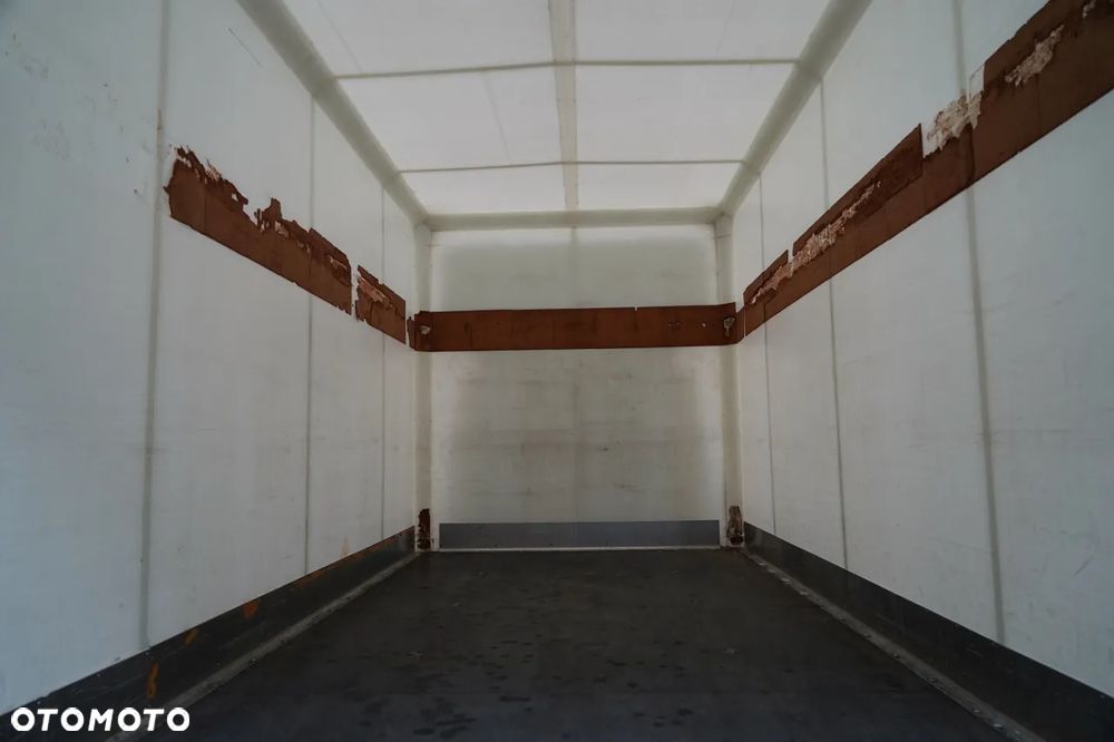 MAN TGE 3.180 / 2.0D /  KONTENER  5,5 m / DMC: 3500 KG / SPROWADZONY / - 19