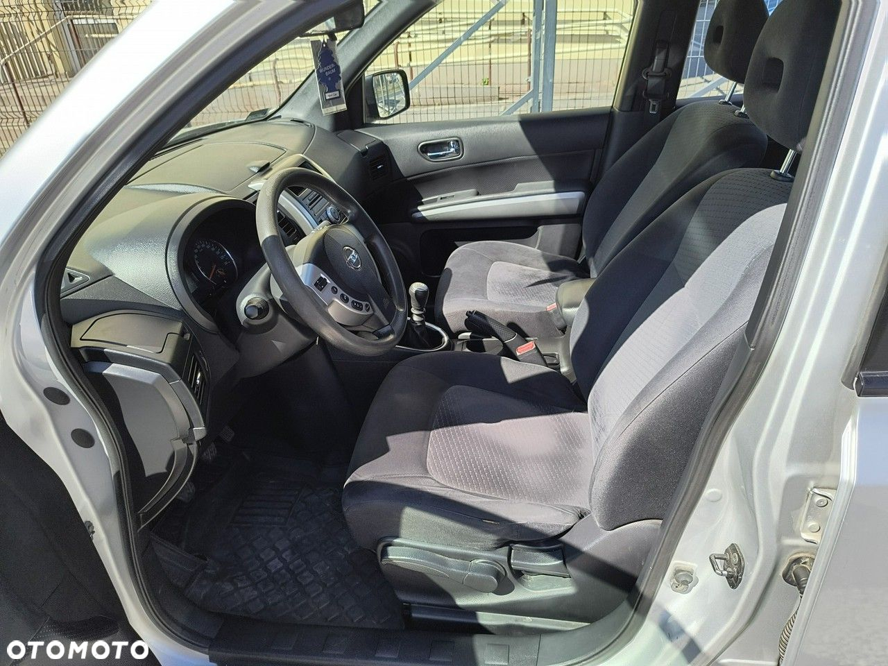 Nissan X-Trail - 11