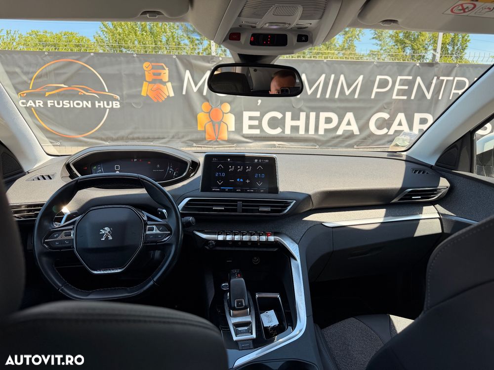 Peugeot 3008 PureTech 130 Stop & Start GPF EAT8 Allure Business-Paket - 6