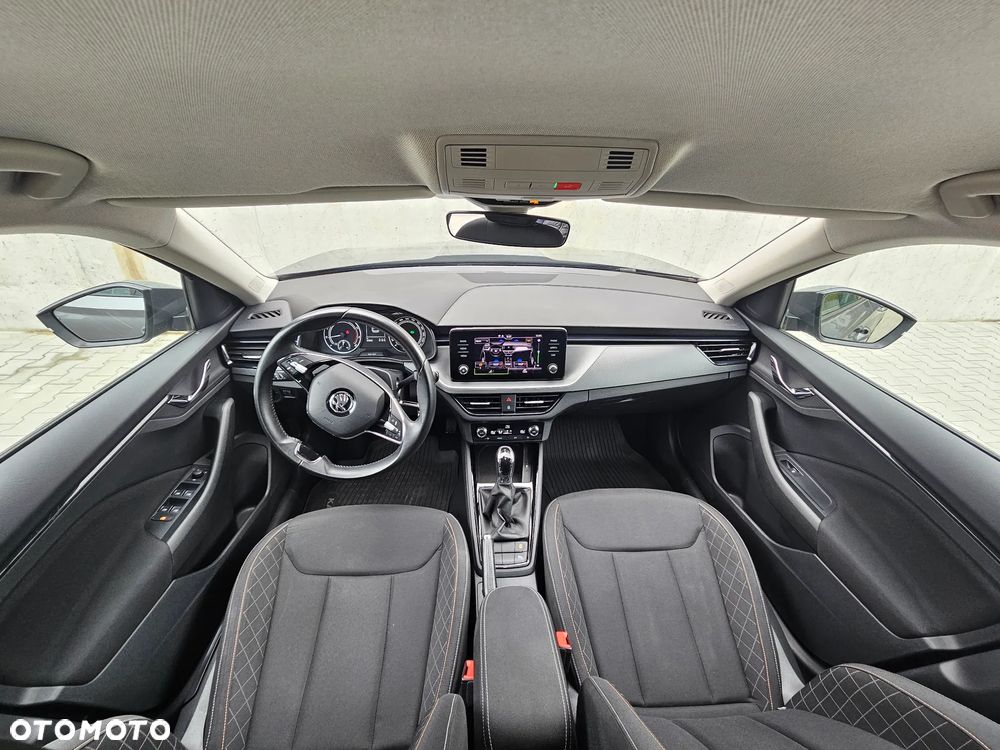 Skoda Kamiq 1.0 TSI Ambition DSG - 9