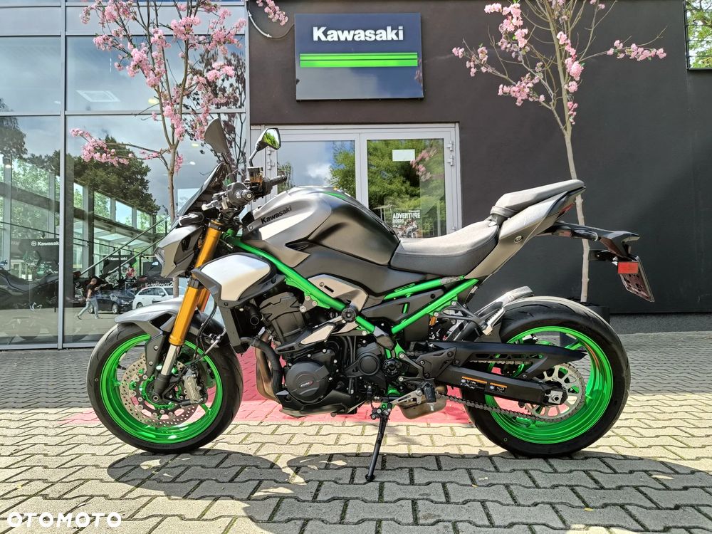 Kawasaki Z 900 - 6