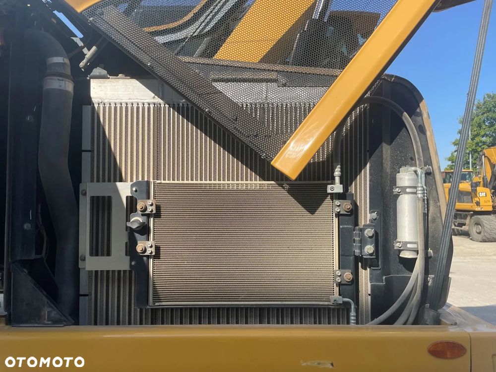 Caterpillar M315F, 2018 ROK, 4900 MTH, OIL QUICK - 10