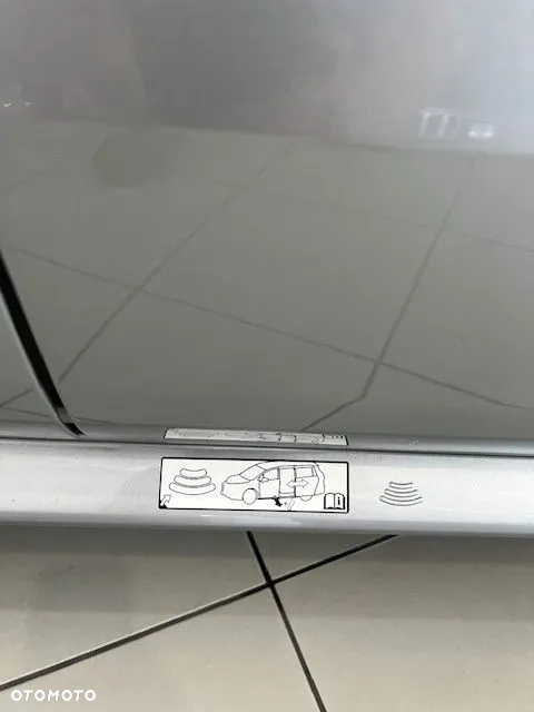 Toyota Sienna - 19