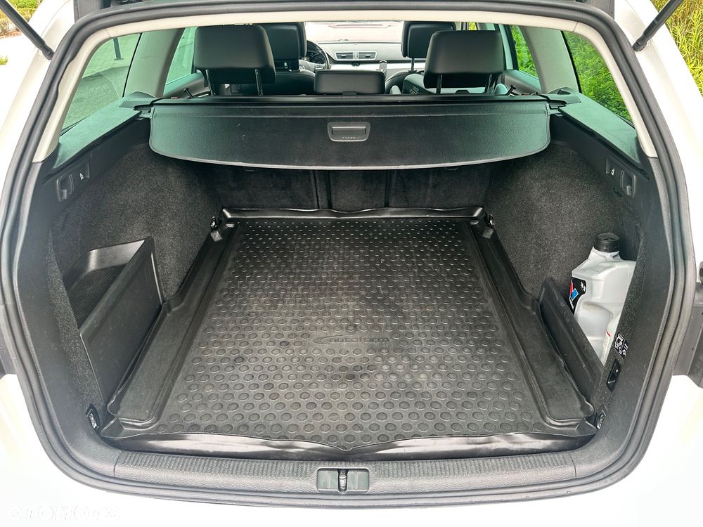 Volkswagen Passat Alltrack - 22
