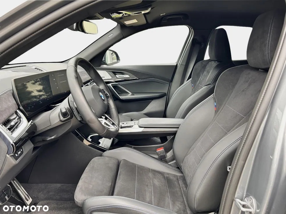 BMW X2 - 15