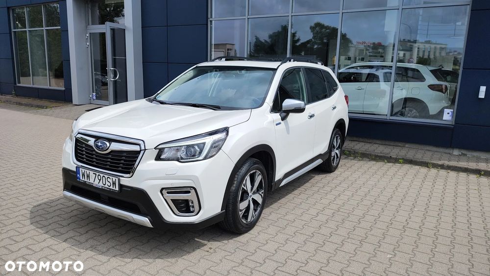 Subaru Forester 2.0i-L Platinum (EyeSight) Lineartronic