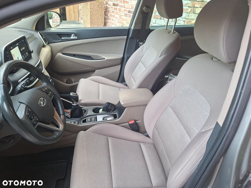 Hyundai Tucson 1.6 GDI BlueDrive Style 2WD - 8