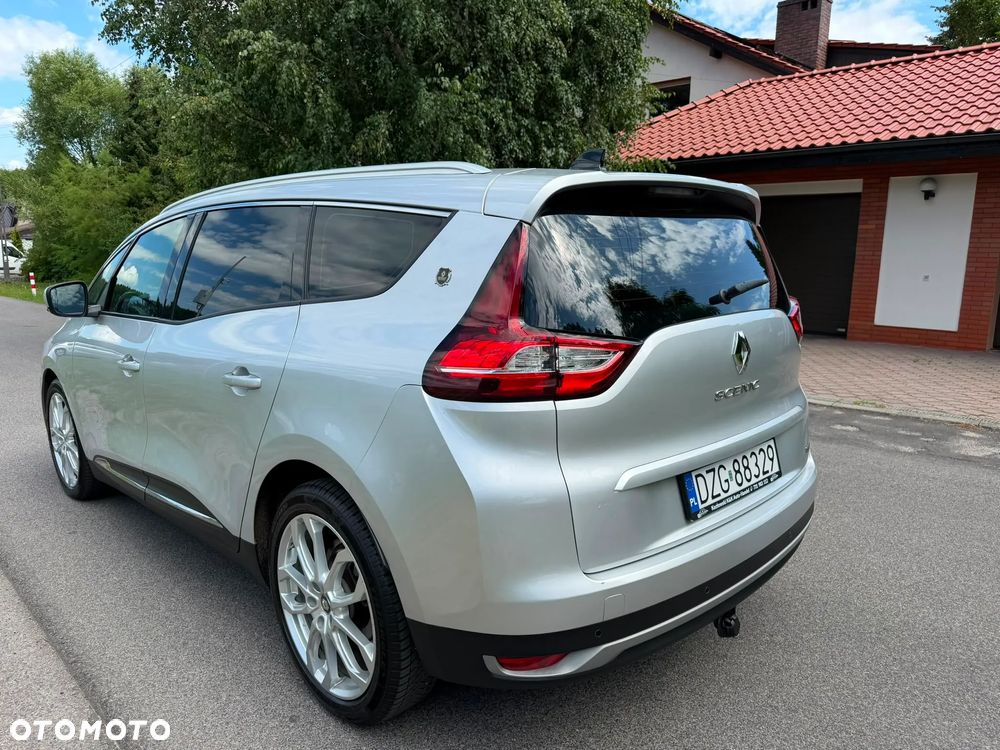 Renault Scenic - 7