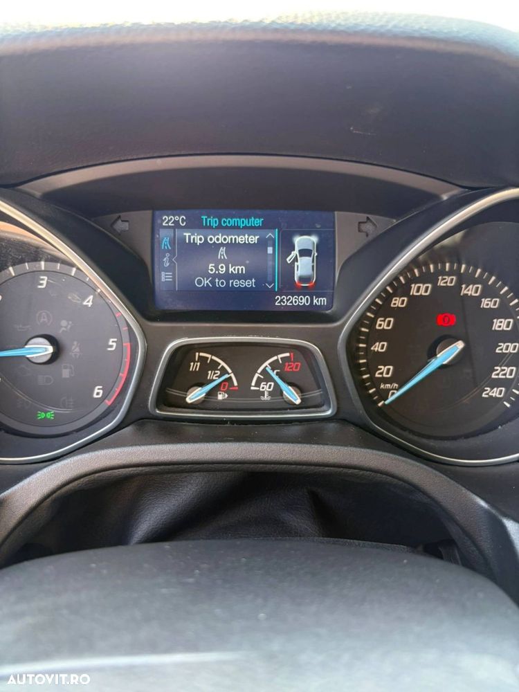 Ford Focus - 20