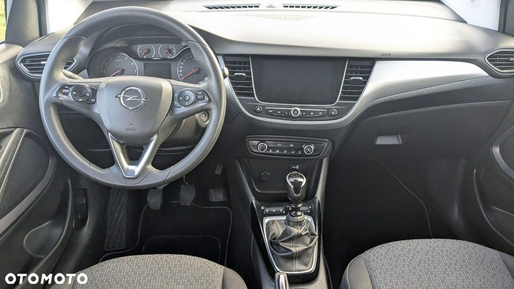 Opel Crossland X - 24