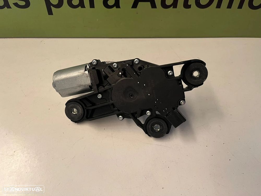 FORD FOCUS III CARRINHA PLASTICO MALA FAROLIM MOTOR - M332 - 4