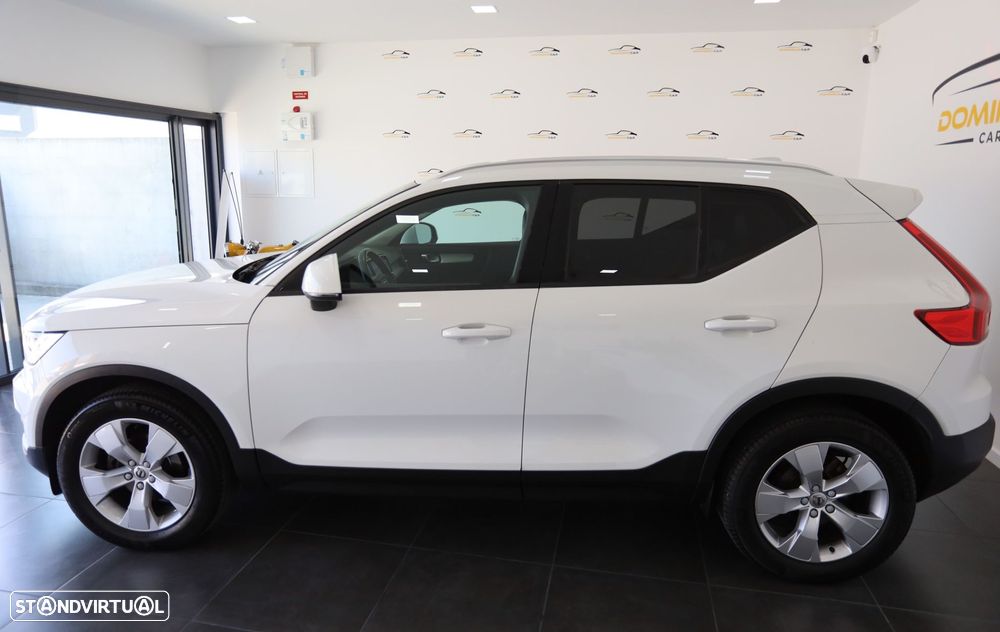 Volvo XC 40 2.0 D3 Momentum Plus - 4