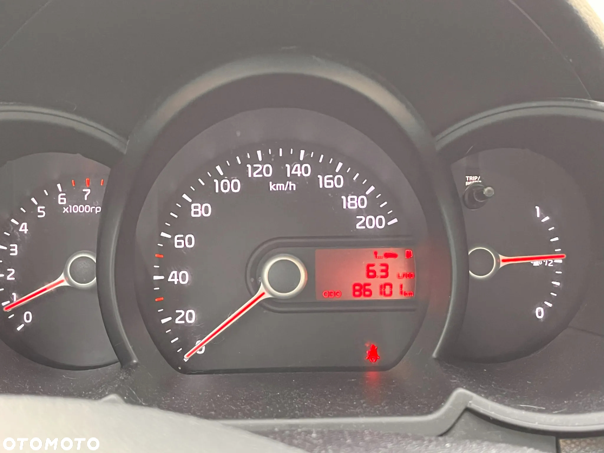 Kia Picanto 1.0 M - 16