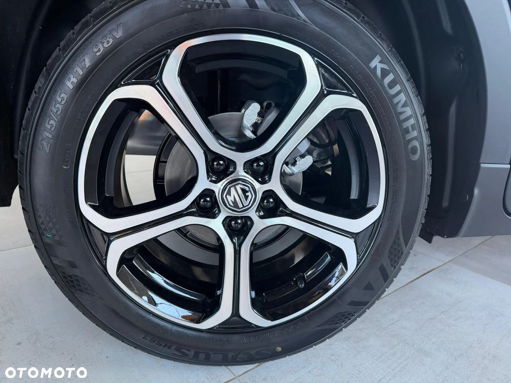 MG ZS 1.5 Excite - 14