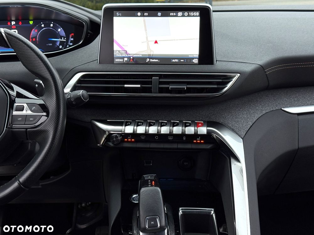 Peugeot 3008 1.5 BlueHDi GT S&S EAT8 - 23