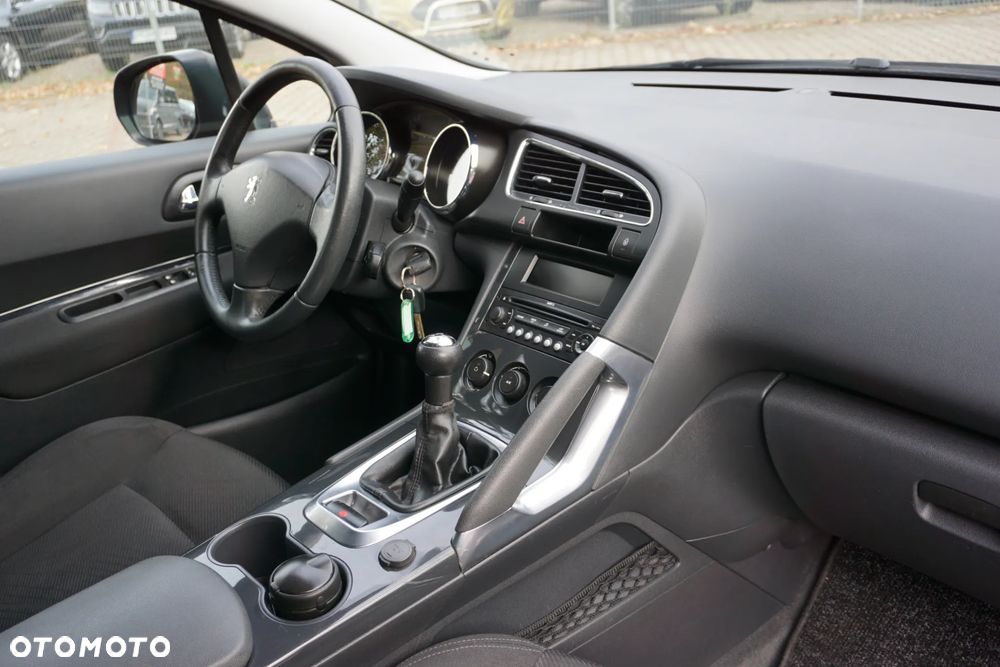 Peugeot 3008 120 VTi Active - 17