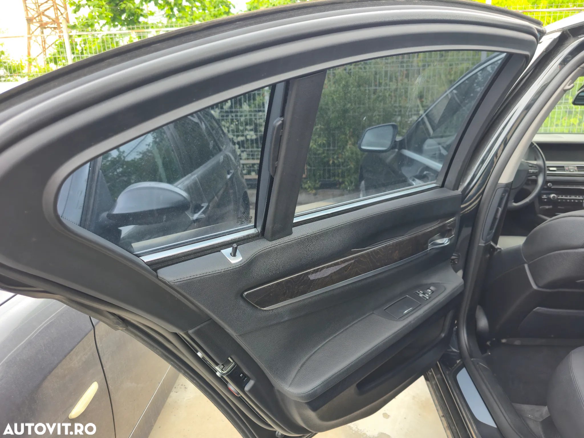 BMW Seria 7 - 9