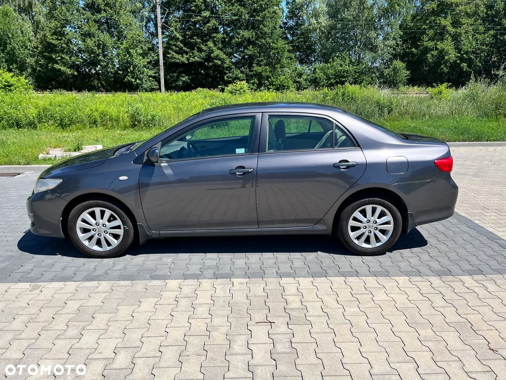 Toyota Corolla 1.6 VVT-i Luna - 6