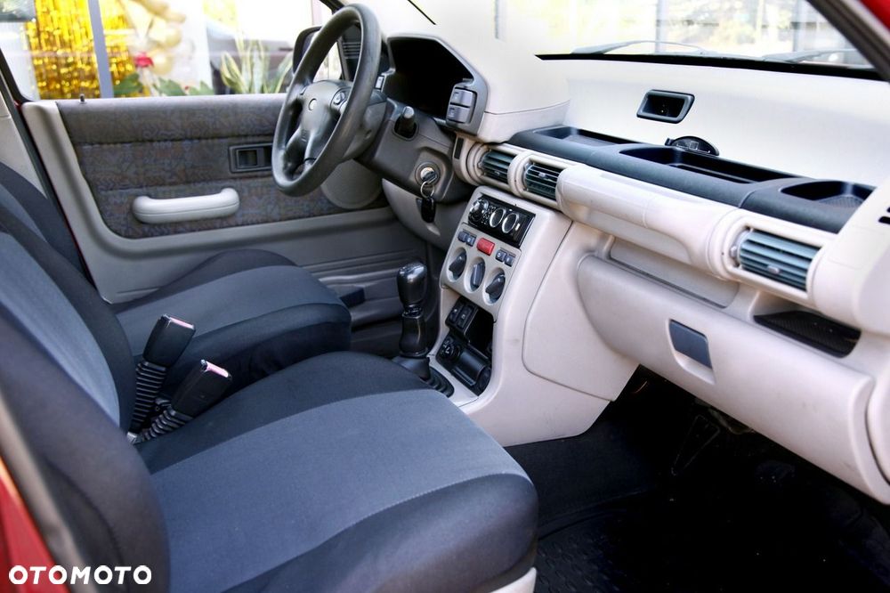 Land Rover Freelander - 8