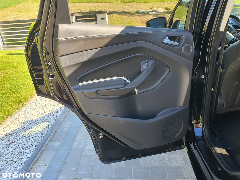 Ford Kuga 2.0 TDCi 4x4 Vignale - 22