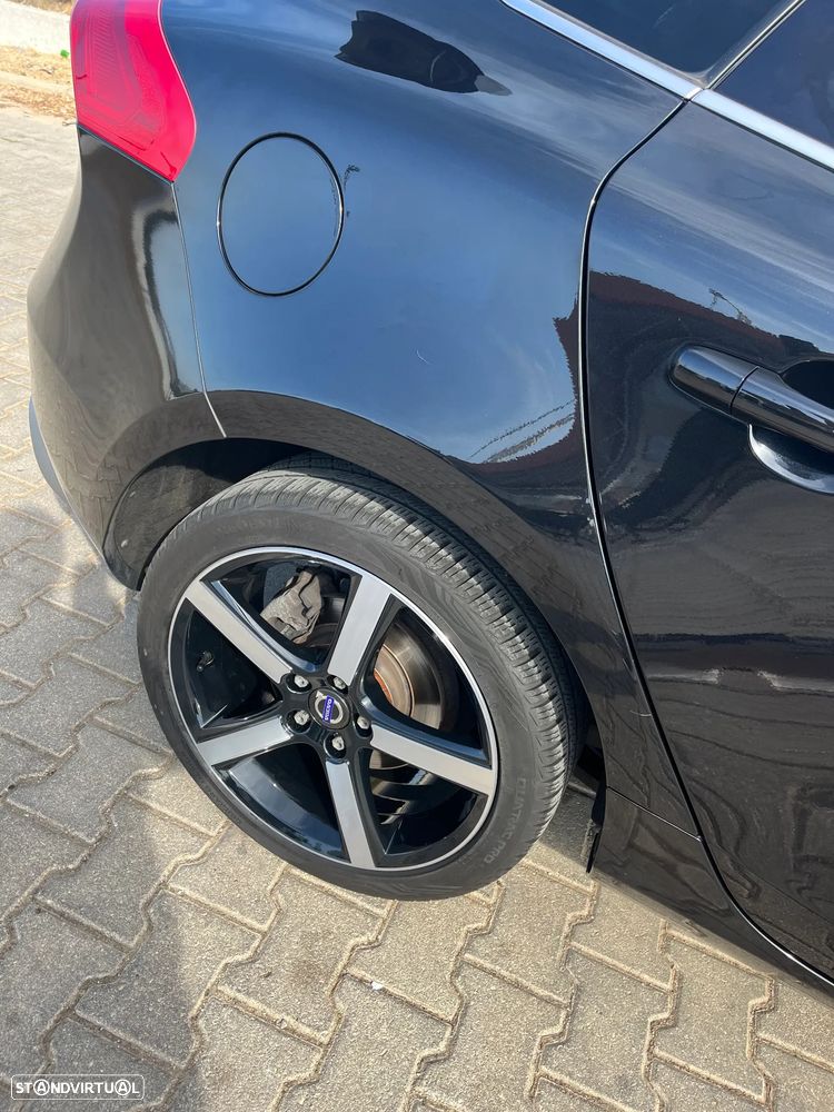 Volvo V40 - 4