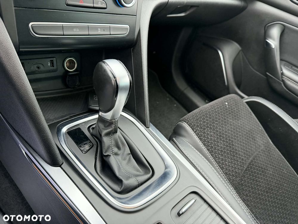 Renault Megane BLUE dCi 115 EDC INTENS - 16