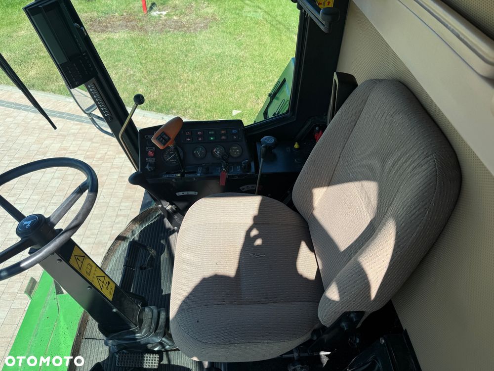 John Deere - 7