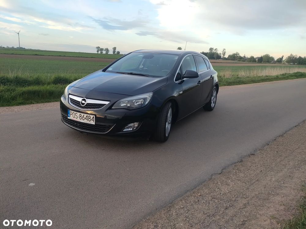 Opel Astra 2.0 CDTI DPF - 11