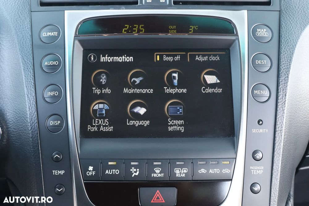 Lexus Seria GS 450h - 32