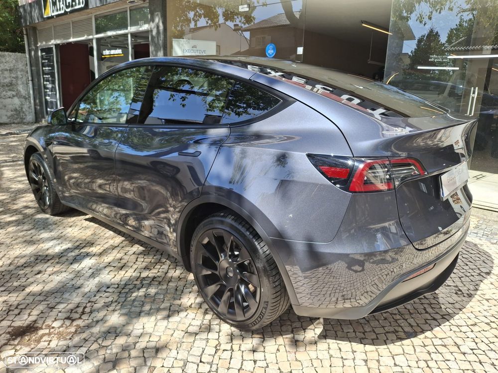 Tesla Model Y Long Range Tração Integral - 13
