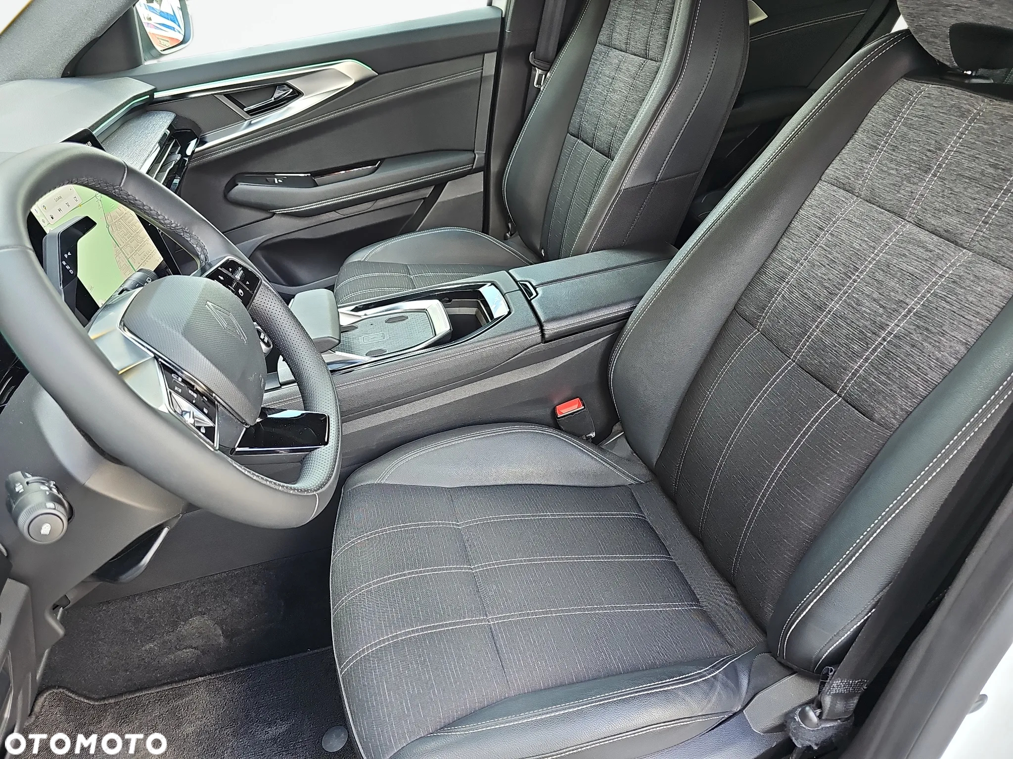 Renault Austral 1.3 TCe mHEV Techno - 12