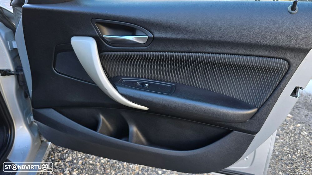 BMW 116 d EfficientDynamics - 35