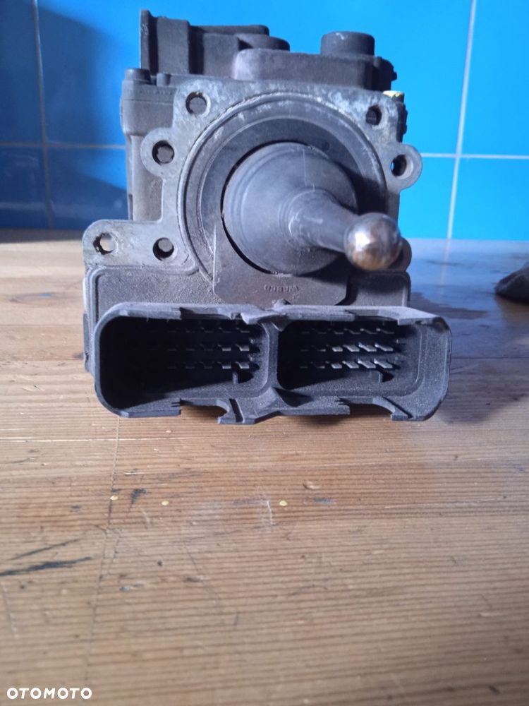 Zawór główny hamulcowy MAN TGL TGM 81521306284 - 4