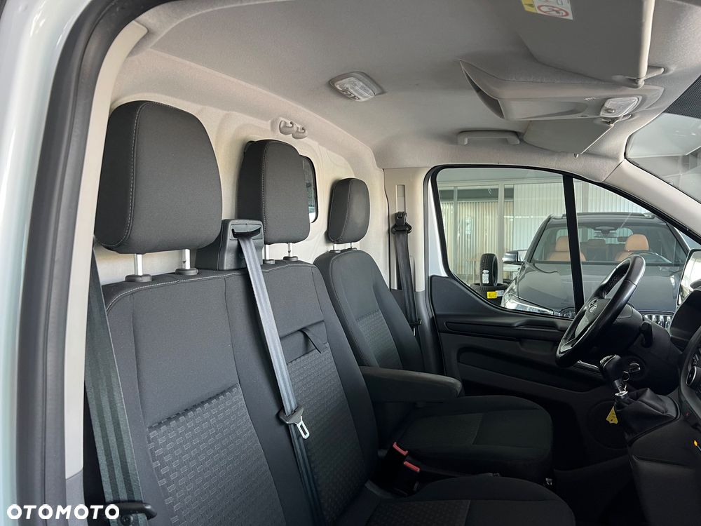 Ford Transit Custom - 34