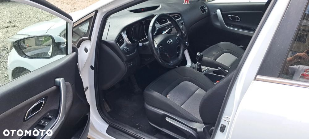 Kia Ceed 1.6 CRDi XL - 6
