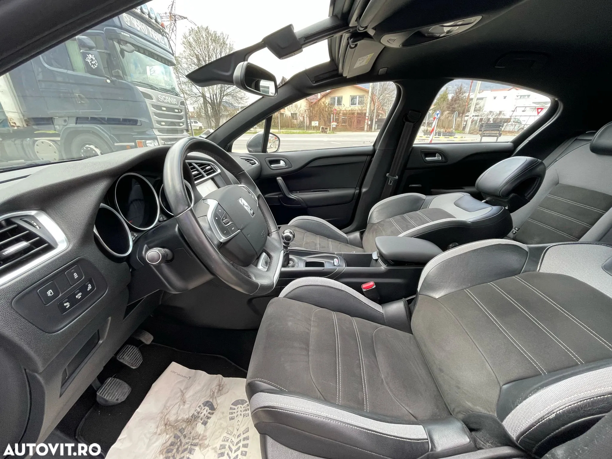DS Automobiles DS 4 DS4 BlueHDi S&S BVM6 So Chic - 12